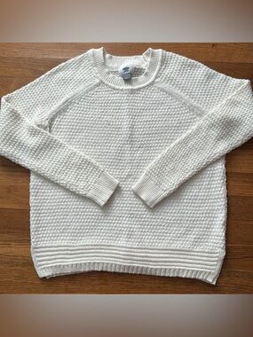 🍦Old Navy cream colored crewneck sweater. Size S.